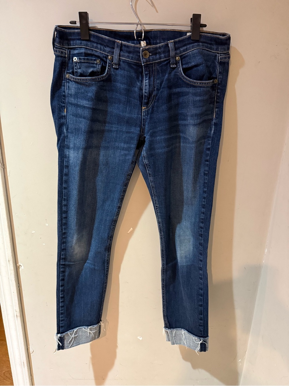 rag & bone Dark Blue Cropped Ankle Jeans with Raw Hem Size 29